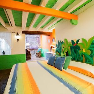 Casa de los Espíritus Alegres By Rotamundos